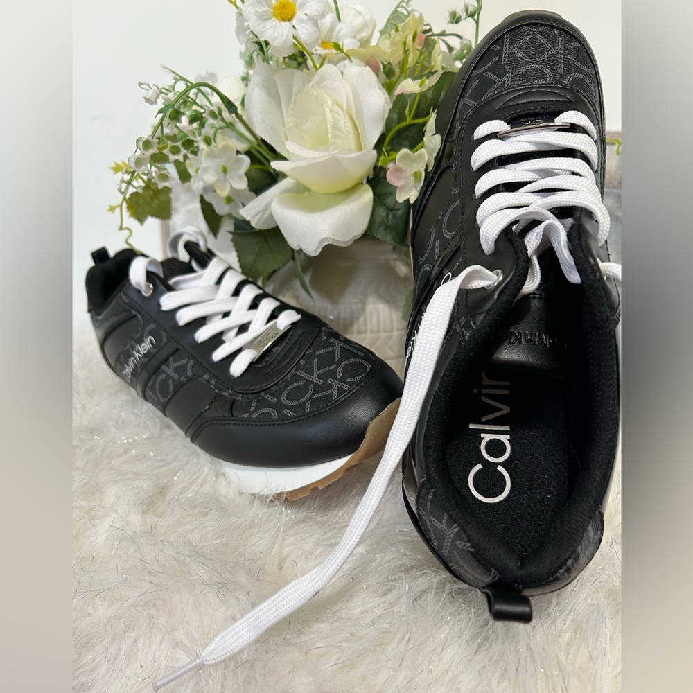 Calvin Klein Black and White Women's Sneakers